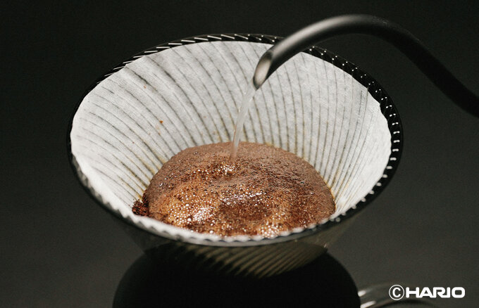 V60%20%E3%83%89%E3%83%AA%E3%83%83%E3%83%91%E3%83%BC%20NEO